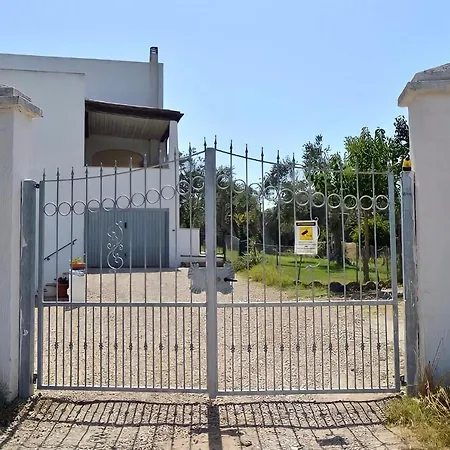 San Lussorio Villa